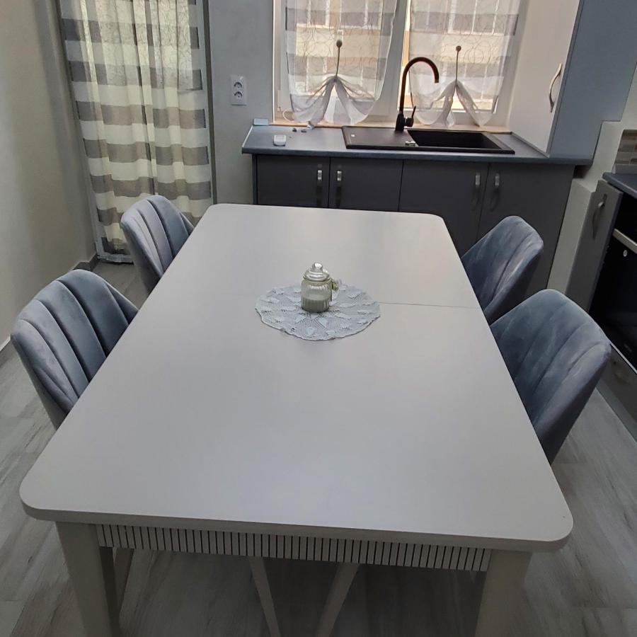 Luxury Apartament Bacovia Бакэу Экстерьер фото