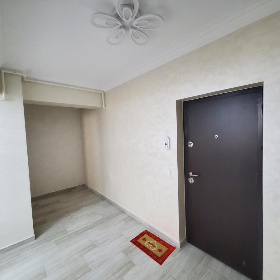 Luxury Apartament Bacovia Бакэу Экстерьер фото