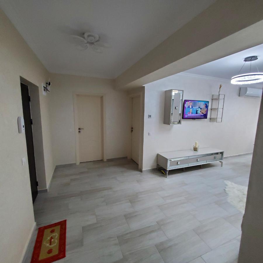 Luxury Apartament Bacovia Бакэу Экстерьер фото